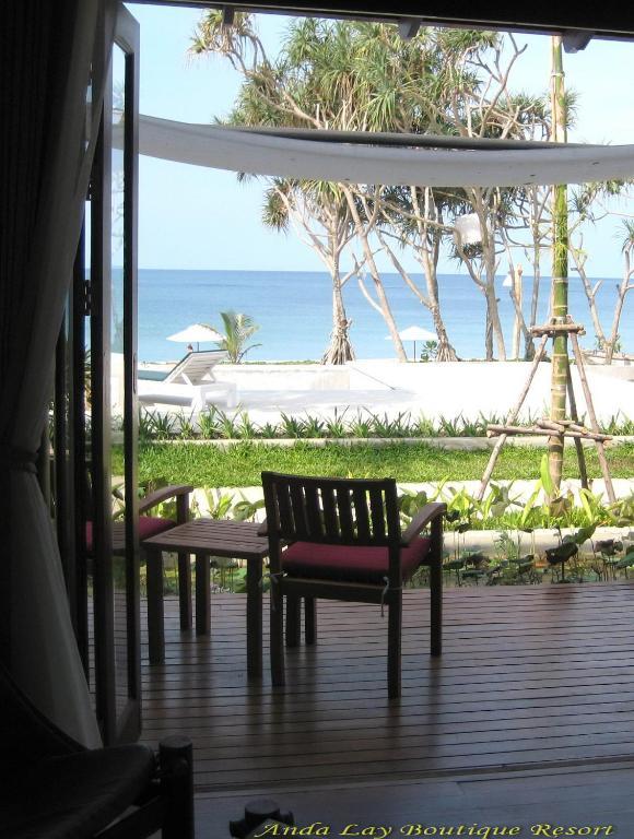Bungalow with Sea View (2 Adults)